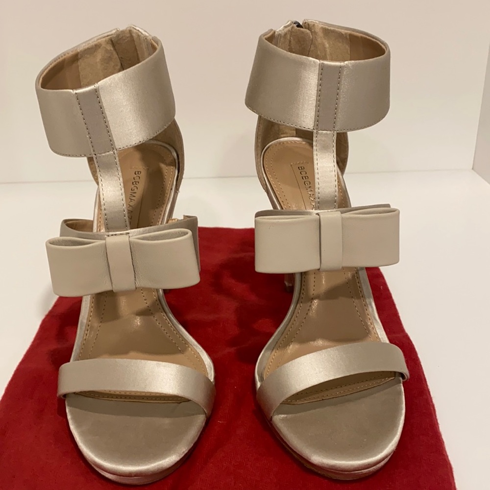 Bcbg satin pumps.  Perfect condition